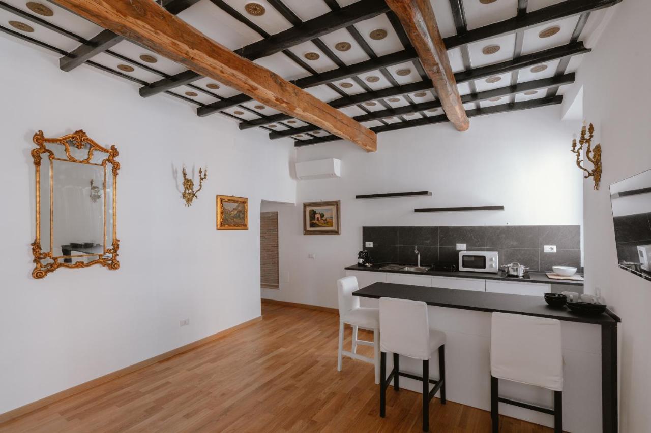 Charming Frattina - 2 Bathrooms New Apartment Roma Exterior foto